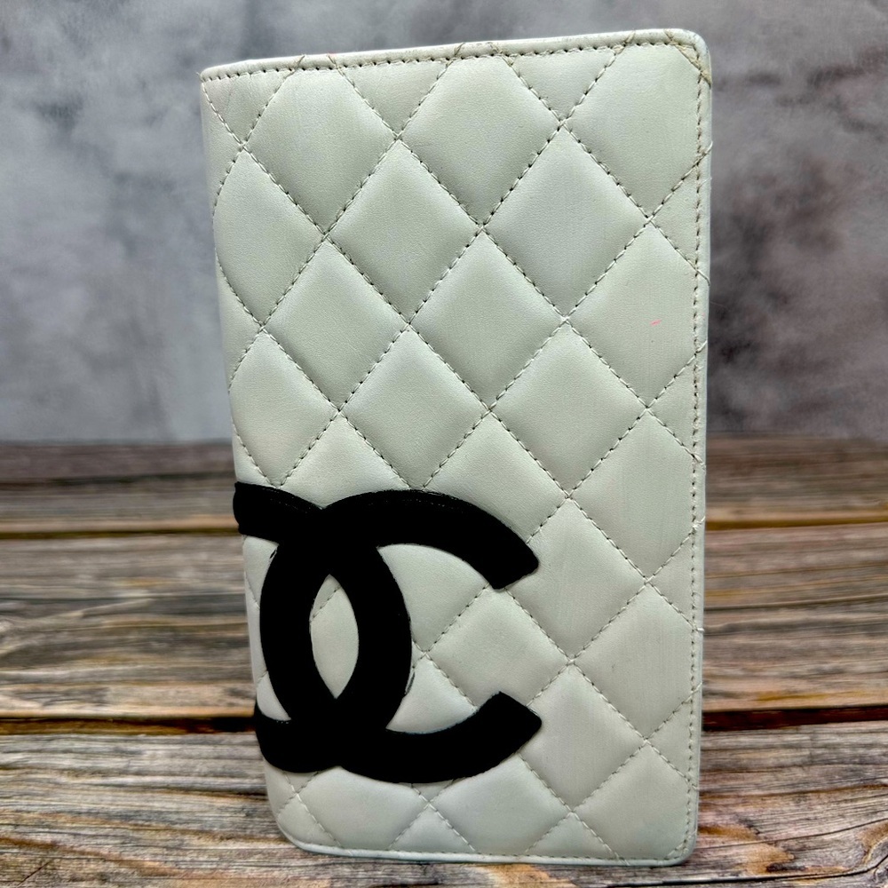 Chanel Vintage Ligne Cambon Yen Continental Wallet EUC​